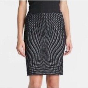 Diane von Furstenberg black and white‎ abstract print mae pencil skirt size 2